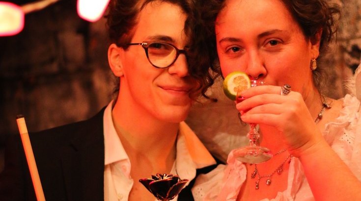 Val's Lesbian Bar opening