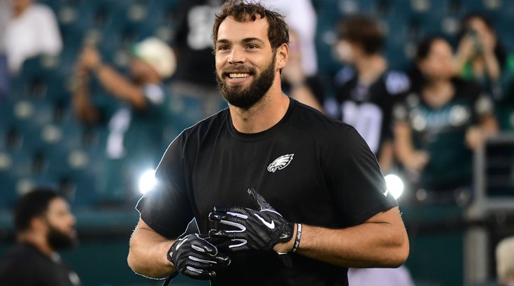 Dallas-Goedert-Eagles-Vikings-Week-2-2022-NFL.jpg