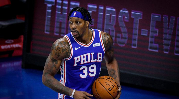 Dwight_Howard_3_Hornets_Sixers_Frese.jpg