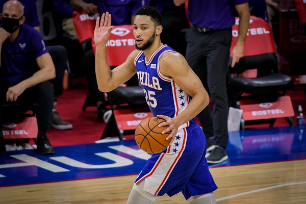 Ben_Simmons_3_Hornets_Sixers_Frese.jpg