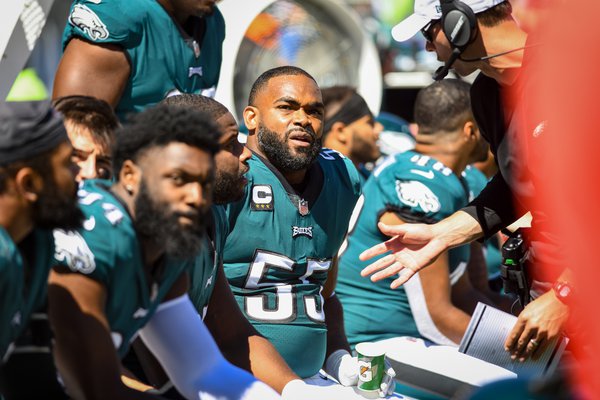 Brandon_Graham_bench_Eagles_49ers_Frese.jpg