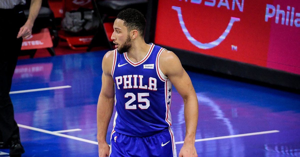 76ers' Ben Simmons considering switching his dominant shooting hand, report  says