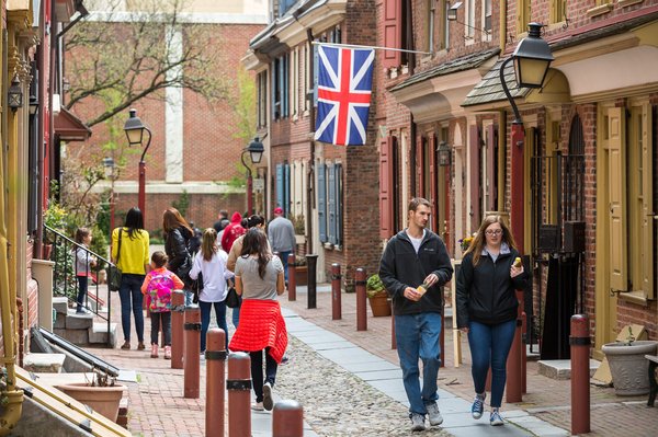 Carroll - Elfreth's Alley in Old City