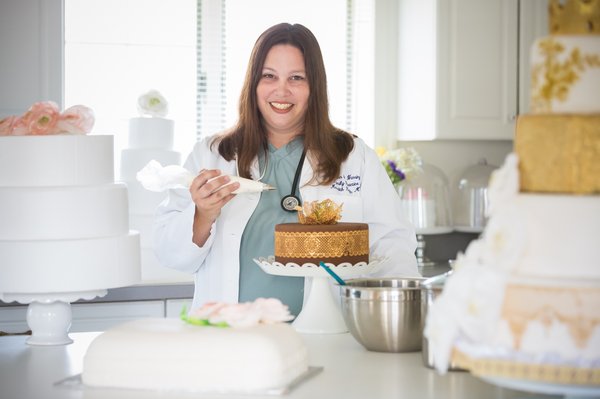 Carroll - The Doc is Out Cakes
