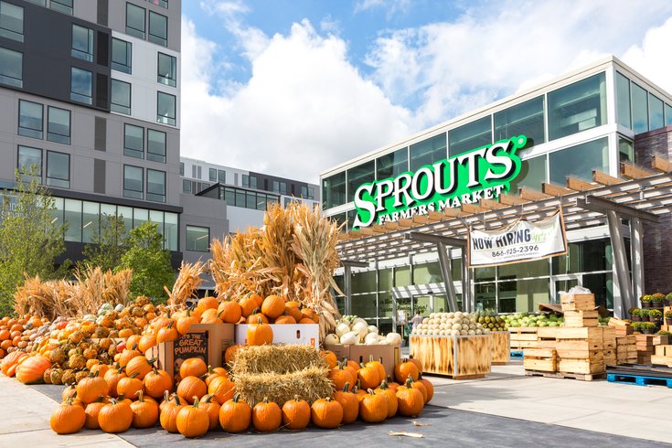 Here S A Look Inside Sprouts Farmers Market At Lincoln Square Phillyvoice