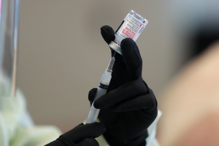 Rite Aid目前有26家费城分店向符合条件的居民提供COVID-19疫苗。但其他药店很快将开始提供疫苗，作为该市扩大推广的一部分。(photo:PhillyVoice)