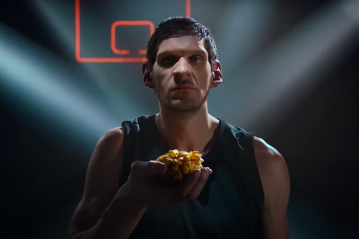 Boban Marjanovic Lends a (Large) Hand to Pepperidge Farm Goldfish