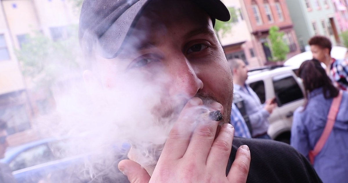 Smoking marijuana may greatly increase risk of heart attack and stroke, study finds - Vimarsana News