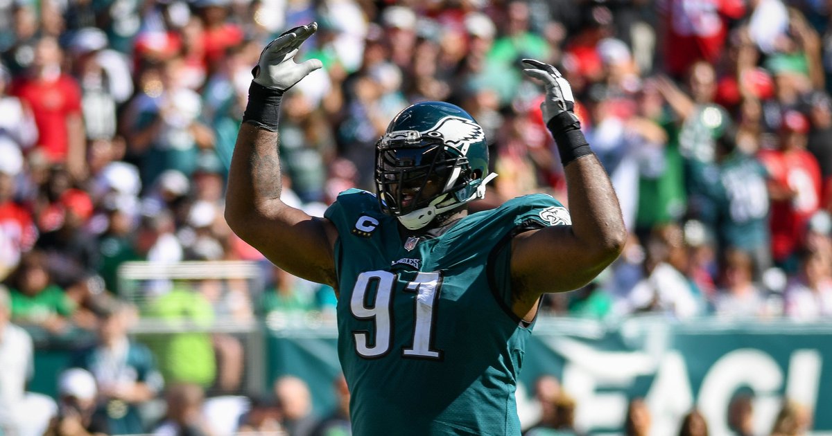 Eagles vs. Buccaneers predictions roundup: Picks, odds for Week 3