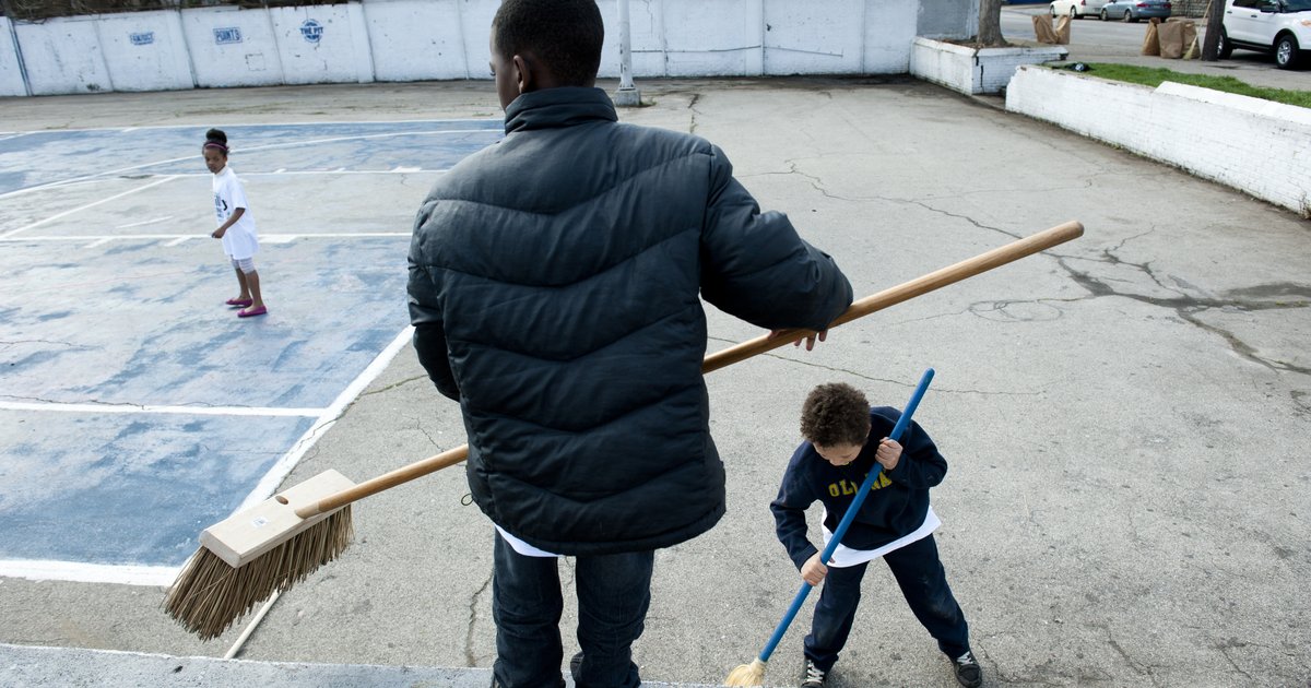 Philly Spring Cleanup 2024 Volunteers needed to clean city parks