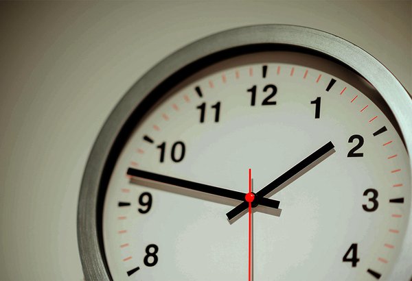03092019_clock_unsplash