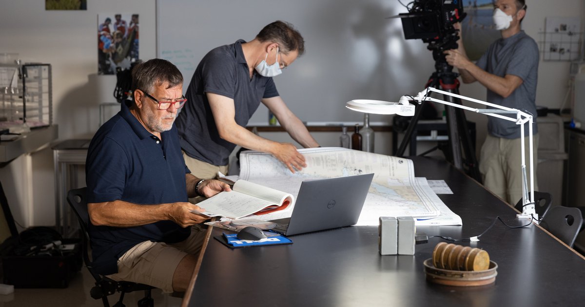 Stockton University professors explore Prohibition-era New Jersey in episode of National Geographic series - Vimarsana News