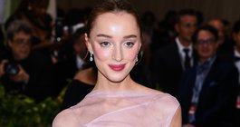 phoebe dynevor m. night shyamalan