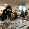 Philly food banks volunteers donations