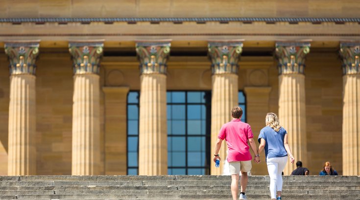 Stock_Carroll - People on the steps of the Philadelphia Museum of Art