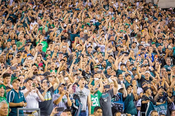 Carroll - 2018 Eagles kickoff game