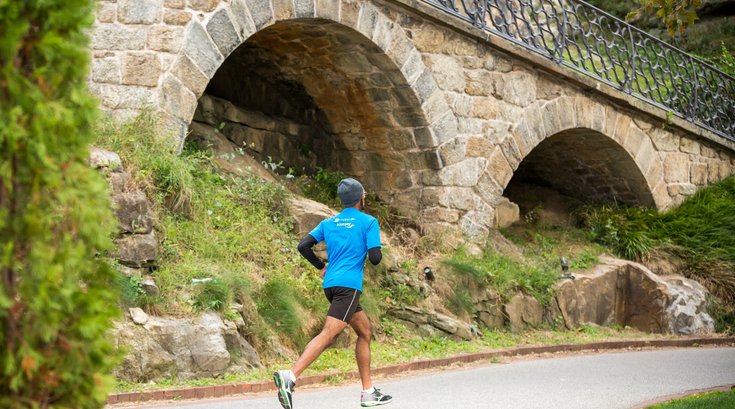 Stock_Carroll - Running on Schuylkill River Trail