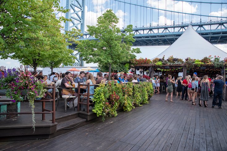 Where To Drink Outdoors In Philadelphia On Memorial Day Weekend