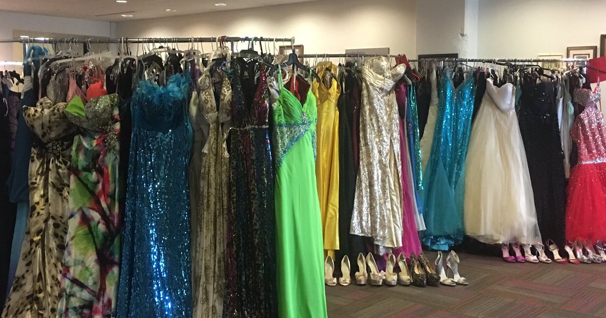 School District of Philadelphia giving away free prom dresses | PhillyVoice