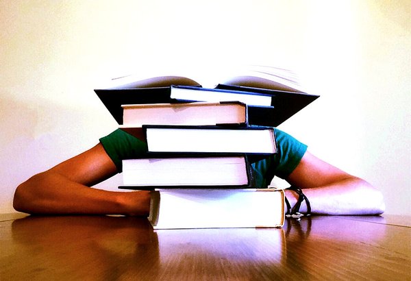College Student Study Books 04052019