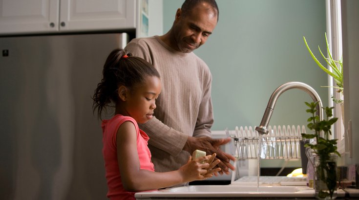 Pediatric experts offer tips for helping your kids cope during COVID-19 shutdown