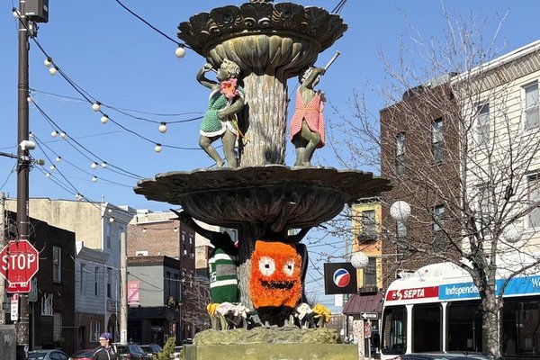 Yarn bombing vandalism