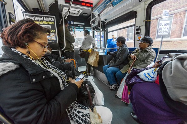 041015_23Bus_Carroll-7.jpg