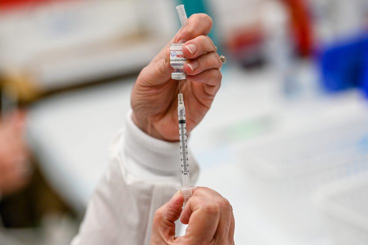 宾夕法尼亚州正在加快COVID-19疫苗资格的时间表。该州所有年满16岁的居民都有资格从周二开始接种冠状病毒疫苗。(photo:PhillyVoice)