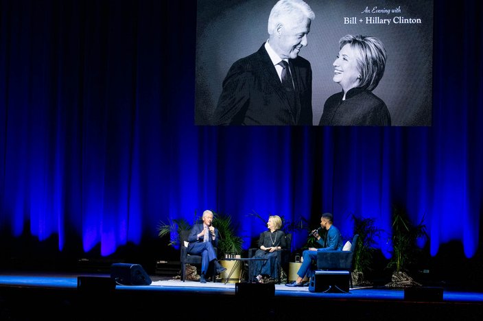 Muse- Evening with Clintons at MET Philadelphia 