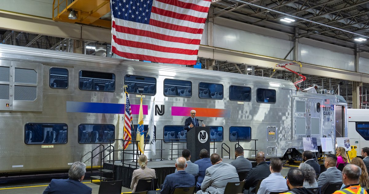 NJ Transit unveils new train cars that are faster and more reliable ...