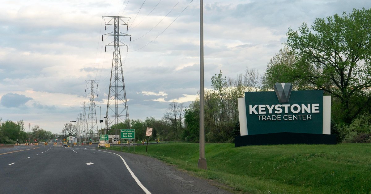 As data centers spread in Pa., lawmakers are proposing guardrails. Community activists want a moratorium