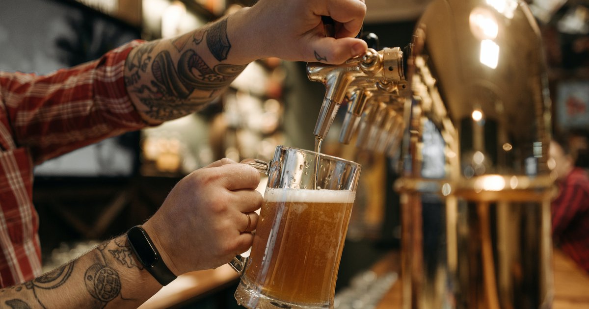 Philly to permit limited bar seating at restaurants PhillyVoice