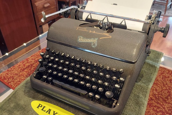 Tom Hanks Typewriter
