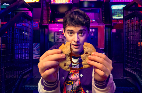 noah schnapp insomnia cookies