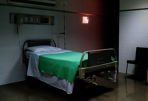 04272018_hospital_bed_Unsplash