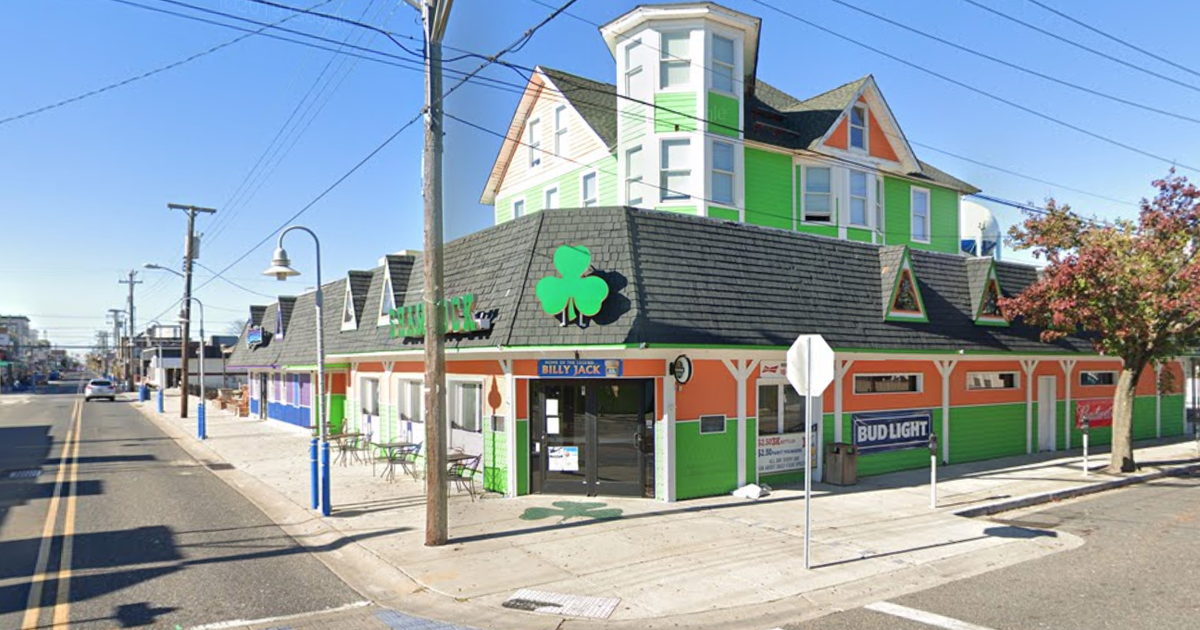 Wildwood's Shamrock Beef and Ale, Club Amnesia, Castaway's Pirate Bar lose liquor license for