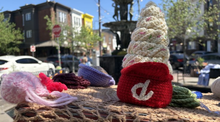 Yarn bombing Philly