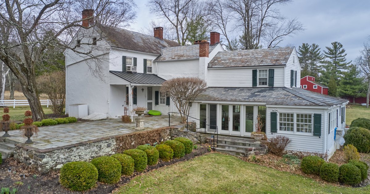 Guggenheim family summer home in Bucks County on the market for $2.5 million - Vimarsana News