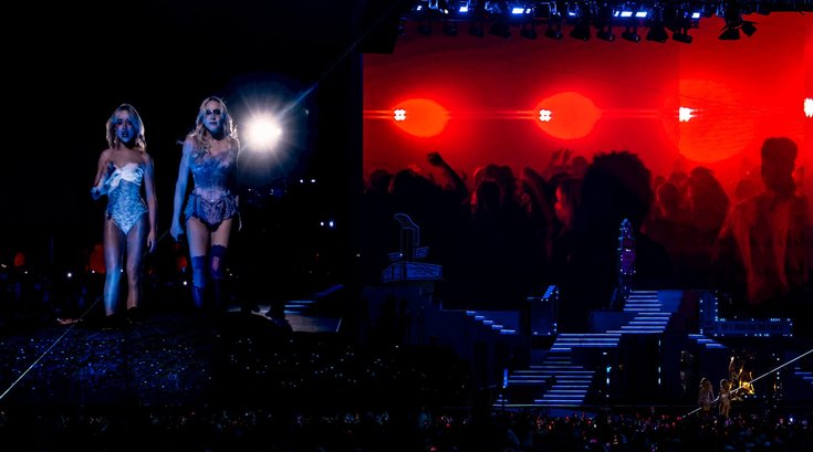 Madonna Sabrina Carpenter