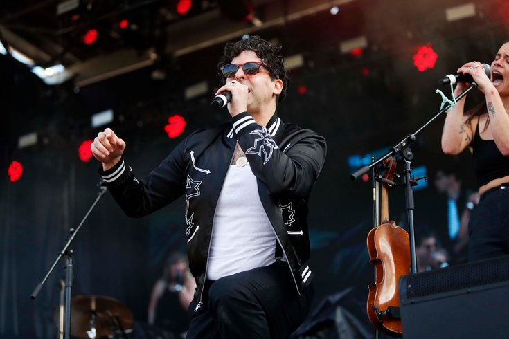 Low Cut Connie