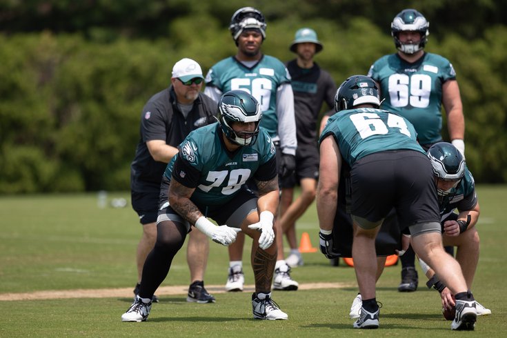 Eagles 2025 training camp practice notes, Day 13: Landon Dickerson  contingency plans | PhillyVoice