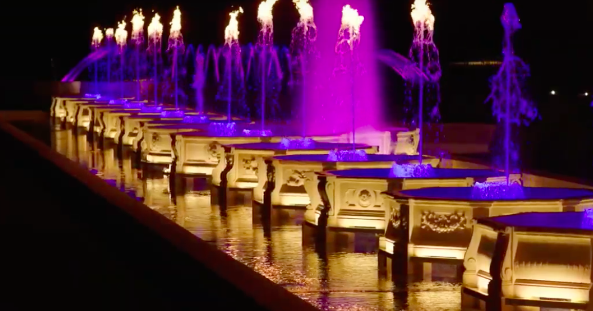 Watch An Illuminated Fountain Performance At Longwood Garden S