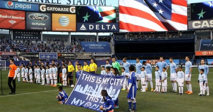 Playing Soccer At Yankee Stadium Is A Disgrace Phillyvoice