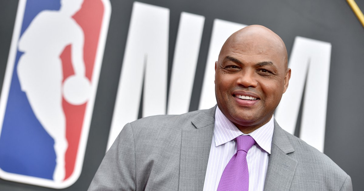Charles Barkley slams Ben Simmons for being 'scared to death' to shoot