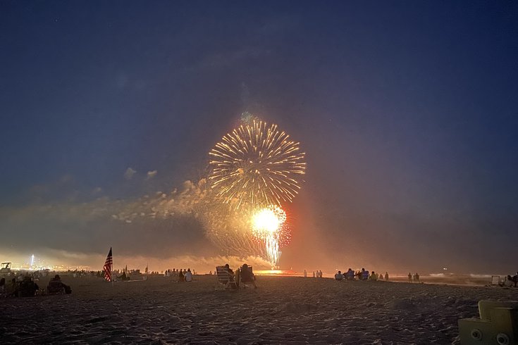 062722-july-4-fireworks-ocnj.JPG