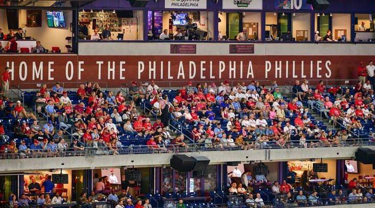 0628_09132023_Phillies_Braves_ballpark-fans.jpg