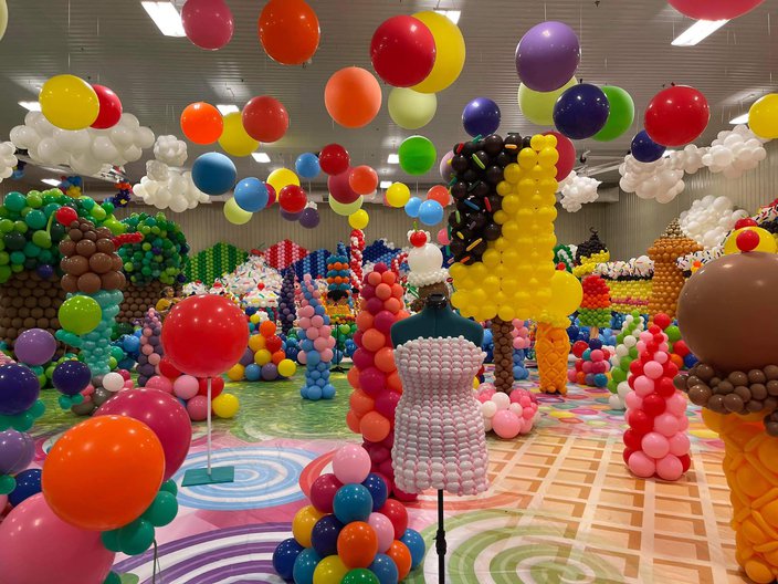 Balloon Wonderland Give Kids the World