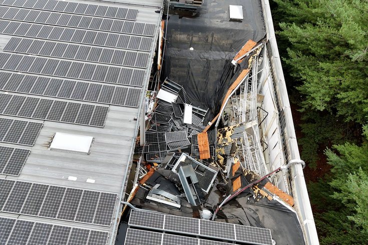 Flooding BJ's collapse