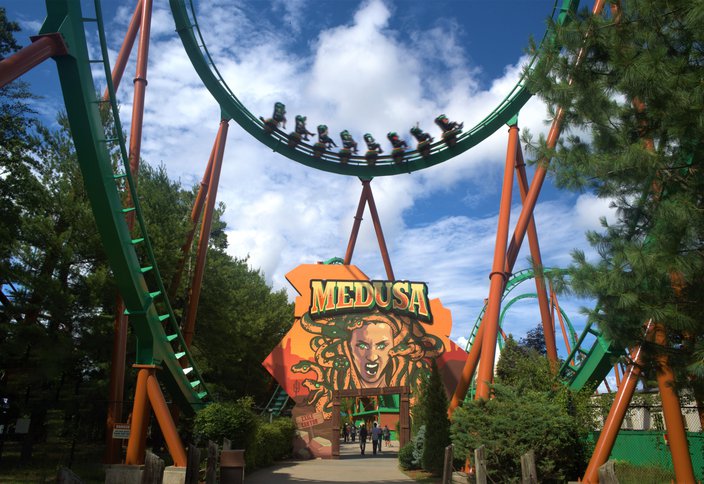 Six Flags Medusa rollercoaster
