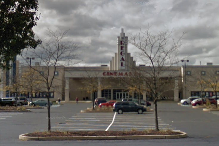 Oaks Movie Theater